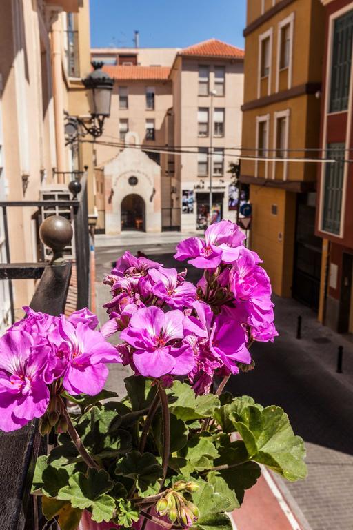 Urbanchicmalaga 3 Bedroom Spacious Quiet Historic Malaga Apt Exterior photo